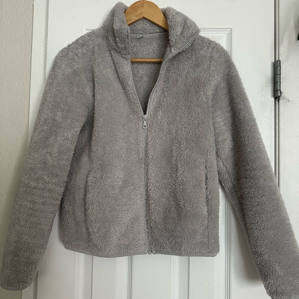 Cozy Gray Fleece Jacket